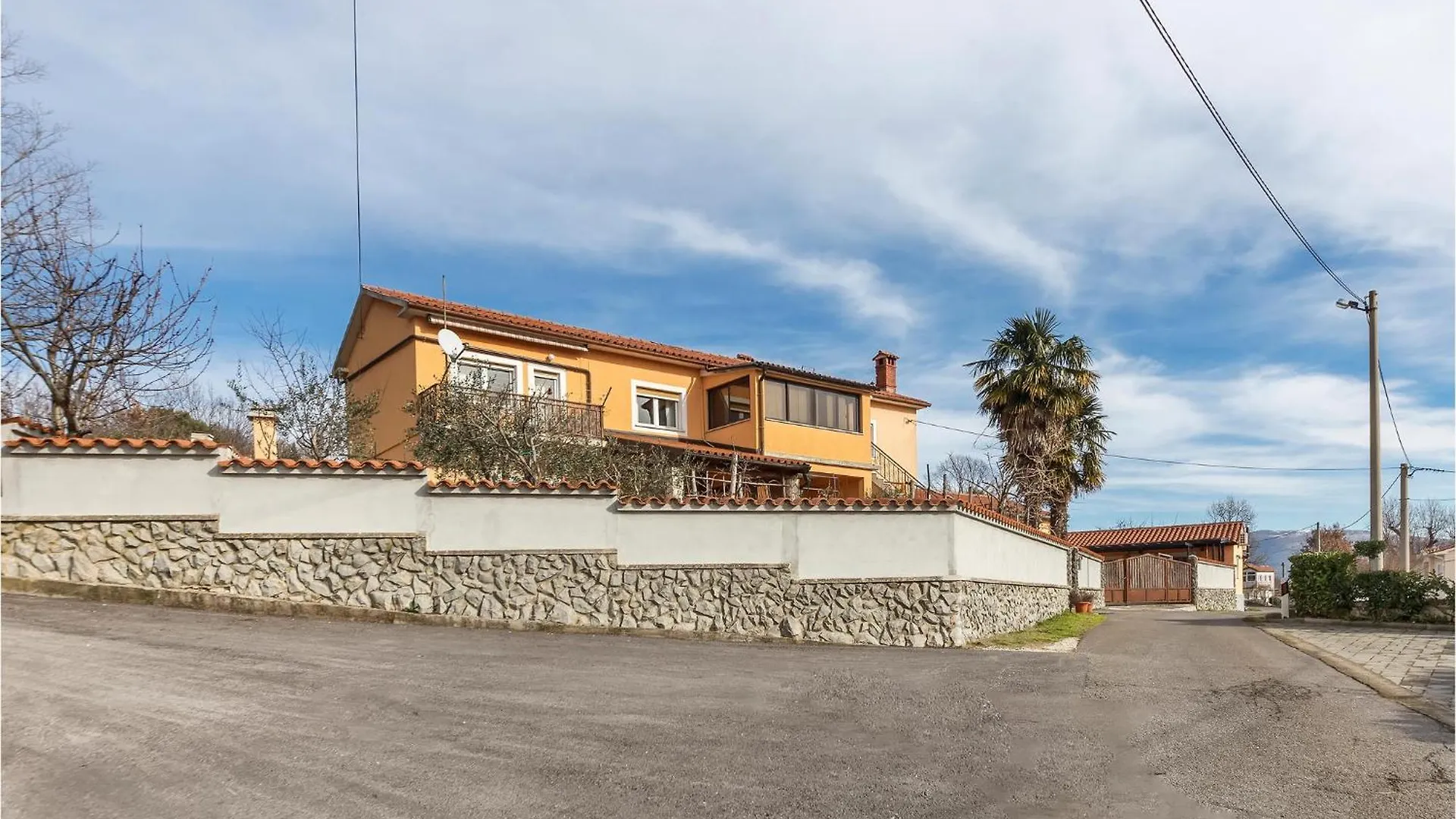 別荘 Stunning Home In Sumber With Kitchen クロアチア